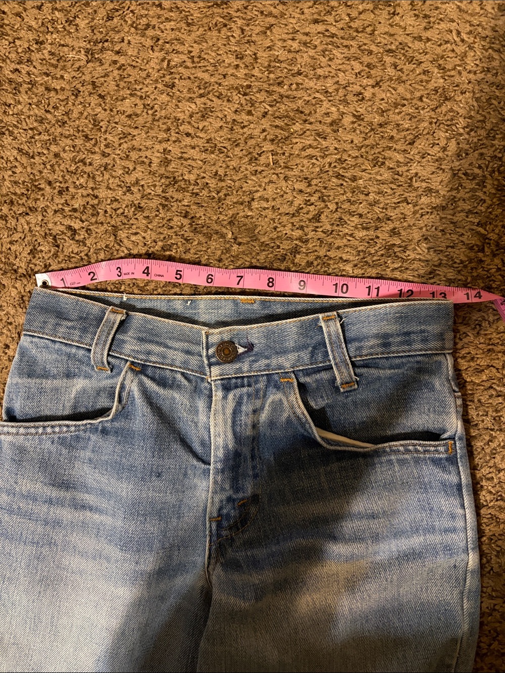 Levi's Light Wash Wide Leg Flare Jeans - Picture 5 of 10